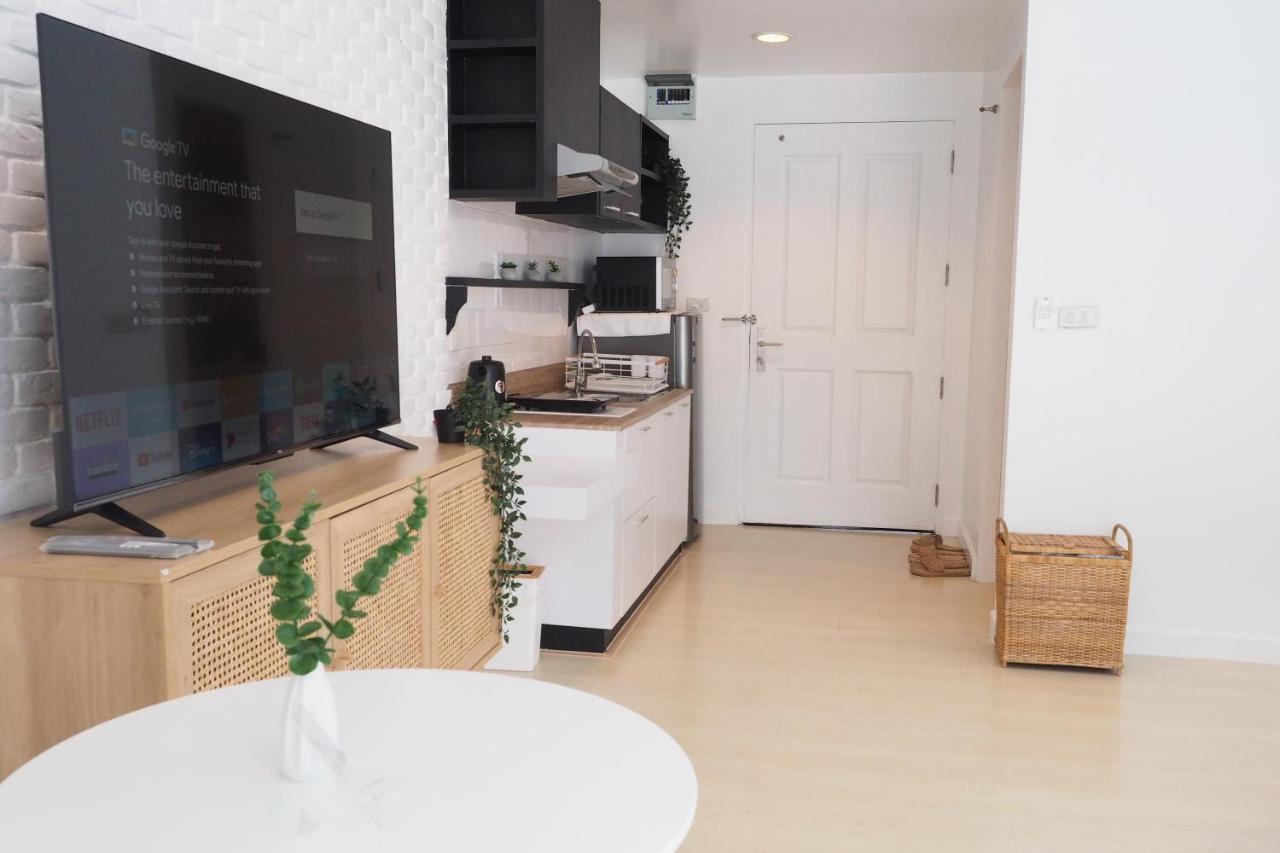 Appartamento Beachfront Deluxe Pool Access One-minute Walk To Wonnapha Free