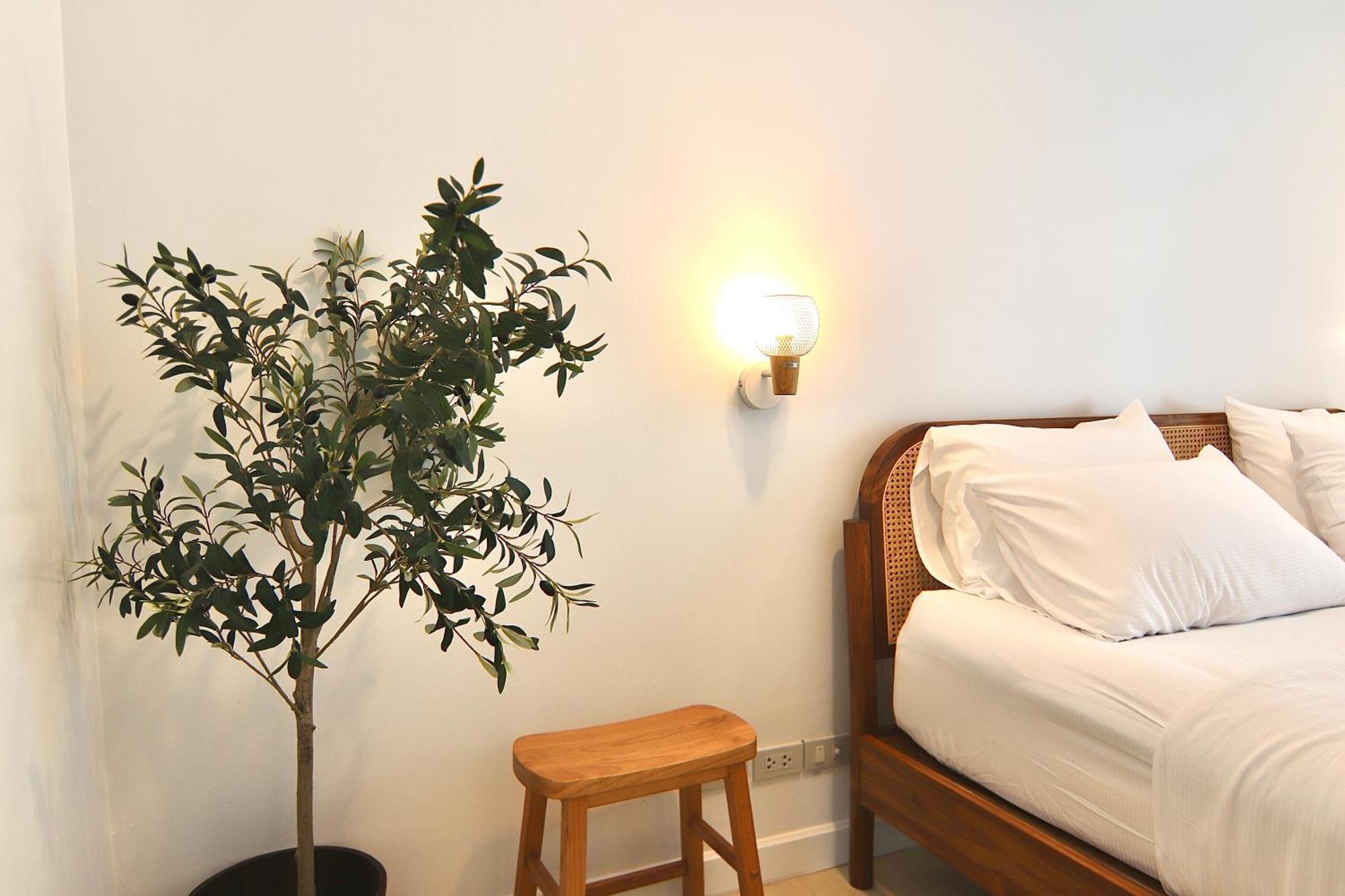Beachfront Deluxe Pool Access One-minute Walk To Wonnapha Free